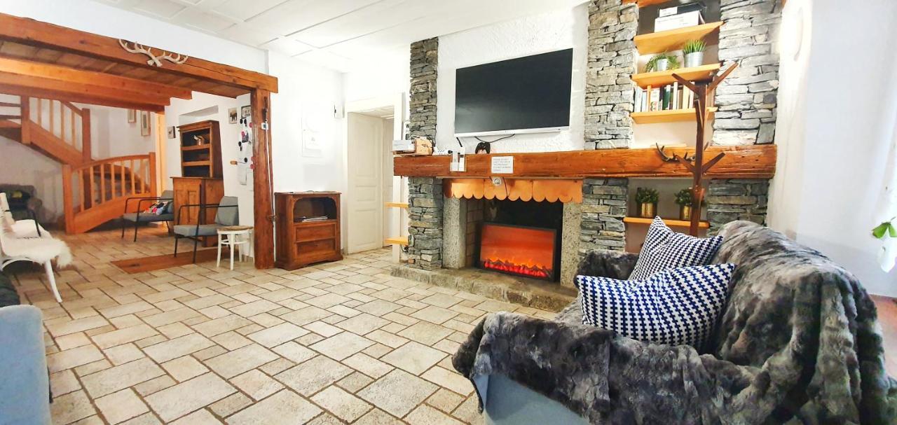 5Br Chalet 300M From Center Chamonix Bagian luar foto